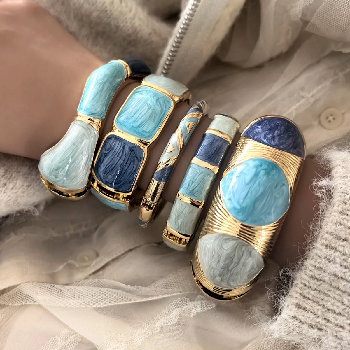 KMVEXO Exaggeration Blue Enamel Geometric Irregular Metal Bangle for Women Girl Summer Beach Vacations Bracelet 2026 NEW