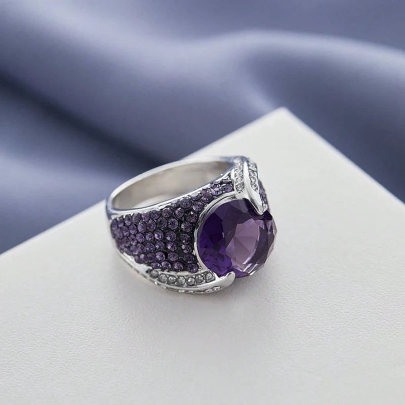1PC Luxurious Fashion Jewelry Wedding Rings for Women Elegant Bright Silver Color Inlaid Purple Zircon Punk Engagement Ring