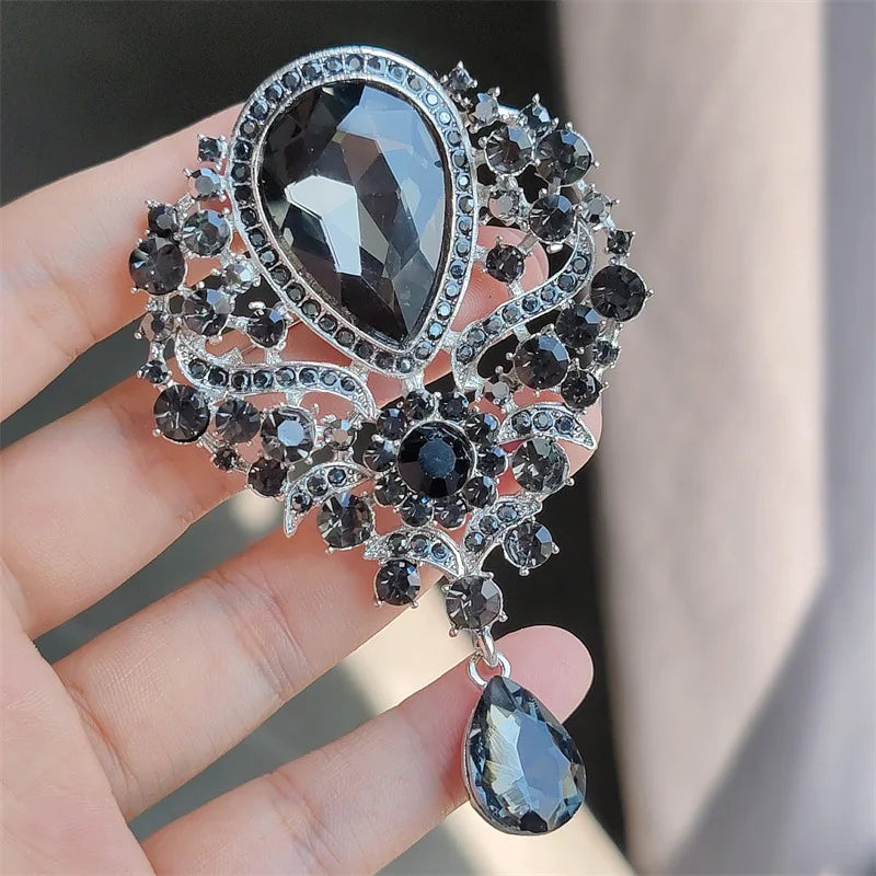1PC Women's Fashion Charm Full Diamond Crystal Drop Brooch Suitable for Outdoor Dating, Banquet, Party, Festival Gift-8280