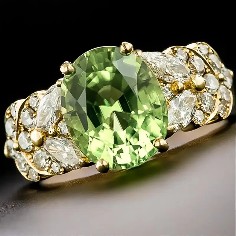 Huitan Women Gold Color Ring Luxury Accessories Inlaid Bright Green Cubic Zirconia Fashion Wedding Engagement Lady Jewelry Gift