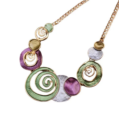new color painting oil hollow conch necklace, fashionable and versatile women's high-end conch neck chain wholesale