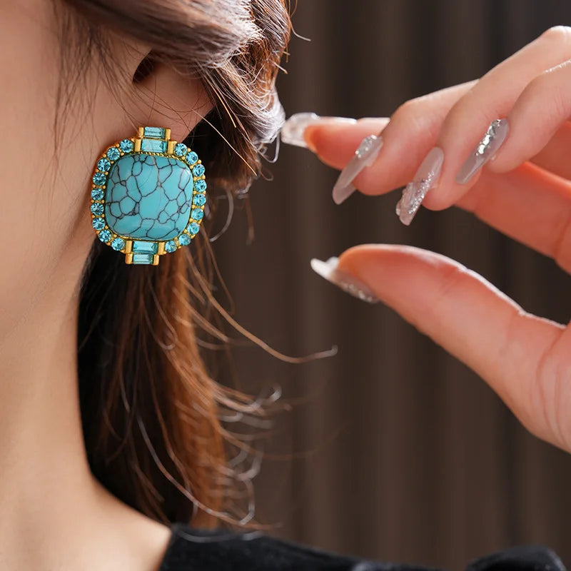 Exquisite Artificial Blue Turquoise Stone Stud Earings Retro Round Square Rhinestones Ear Stud for Lady High-end Jewelry Gift N1