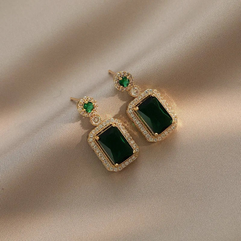 Green Crystal Jewelry Set for Women Square Rhinestone Necklace / Earrings / Rings Fashion Jewelry For Lady New Year Gift 2026