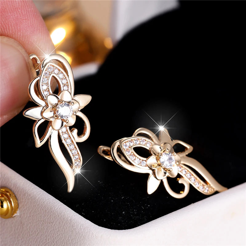 Cute White Zircon Stone Flower Hoop Earrings For Women Charm Female Gold Color Wedding Jewelry Gift