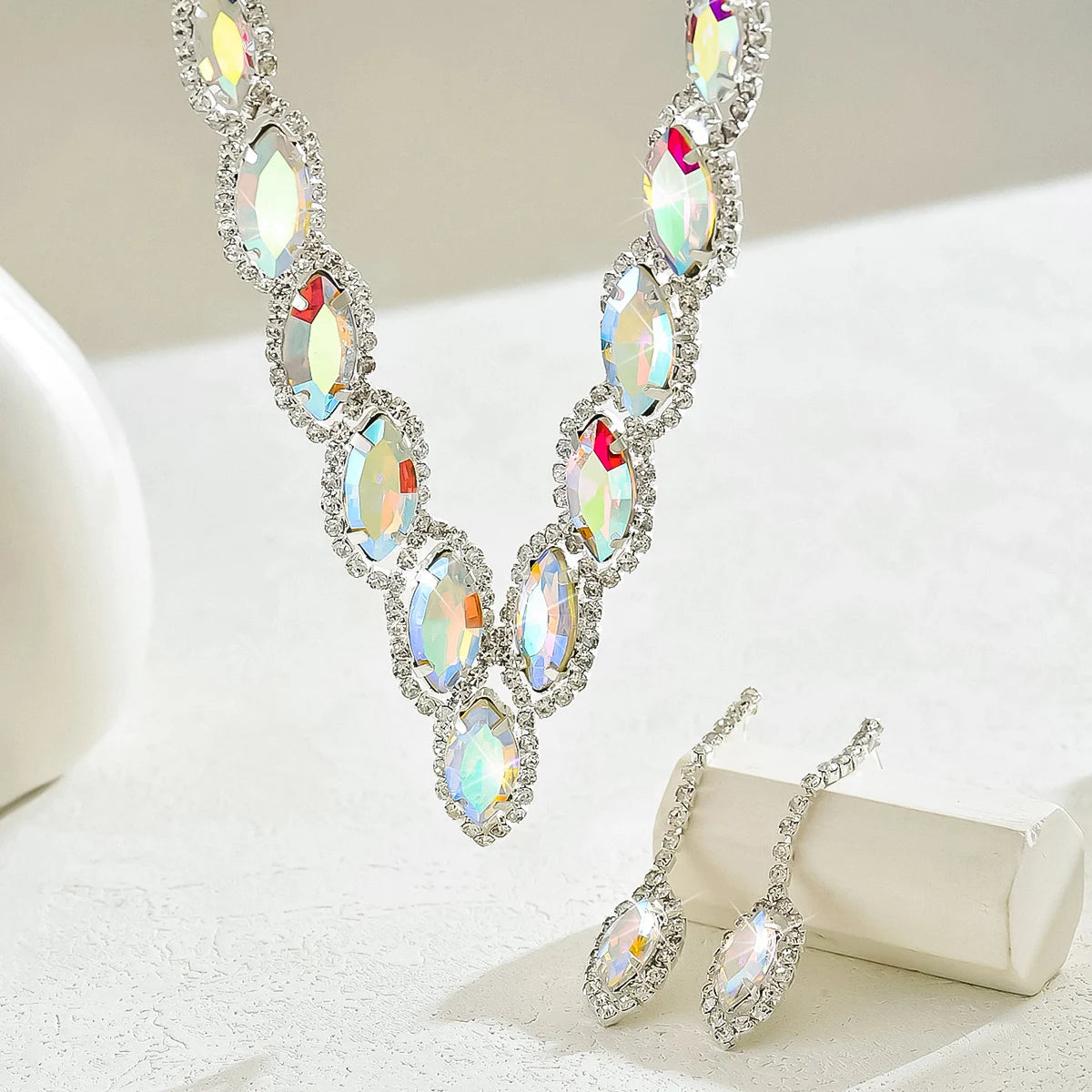 Advanced Versatile Crystal Necklace Earrings Two Piece Set Bridal Wedding Party Vacation Travel Versatile Accessories