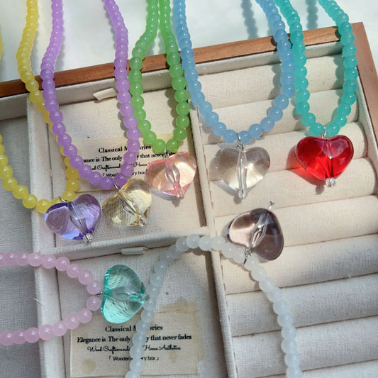 2026 Korean Style Heart Pendant Colored Glass Bead Necklace Women's Aesthetic Trendy Neck Jewelry Accessory