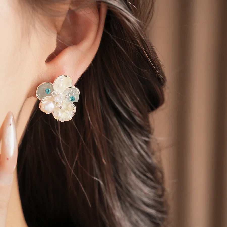 Iridescent Glass Beads Zircon Flower Stud Earrings Pastel Floral Imitation Pearl Earrings for Women Fairy Dating Daily Jewelry N