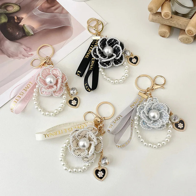 Fashion Boutique Jewelry Pearl Chain Handmade Camellia Flower Keychain Car Key Ring Bag Pendant Accessories Women Keyring Gift