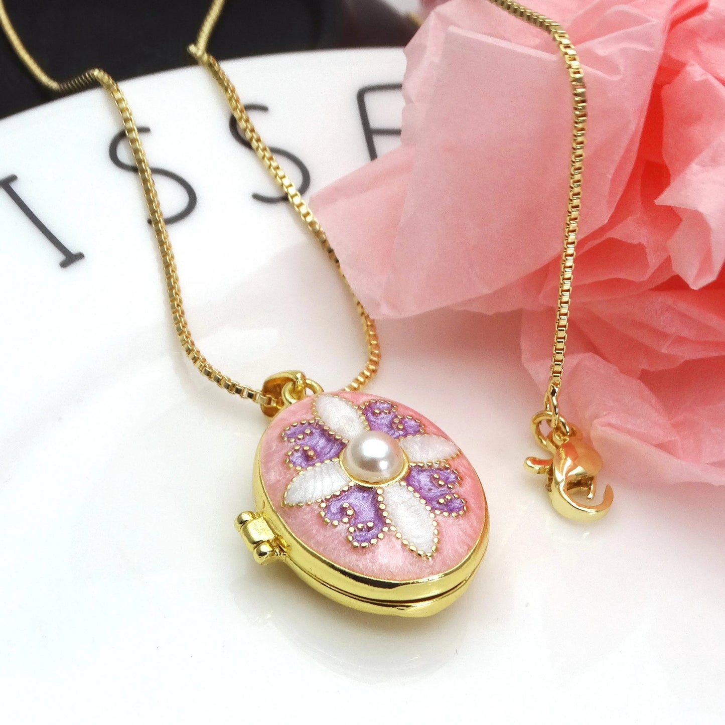 Micro Zircon oil drip photo box Pendant necklace Pearl Celtic Knot pendant necklace copper chain jewelry necklace
