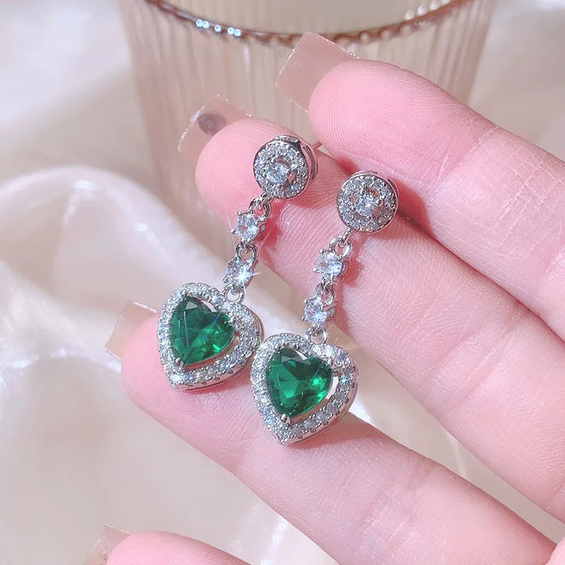 Hot Selling Temperament Color Treasure Simulation Emerald Tourmaline Long Ear Pendant Female Jewelry Party Birthday Jewelry Gift