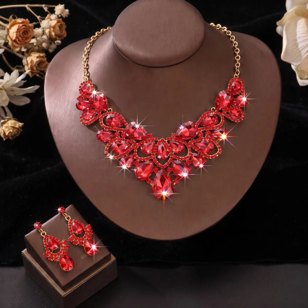 Sparkling Noble Hollow Water Drop Necklace Earrings Women's Evening Formal Dress Set Theme Party Matching Jewelry