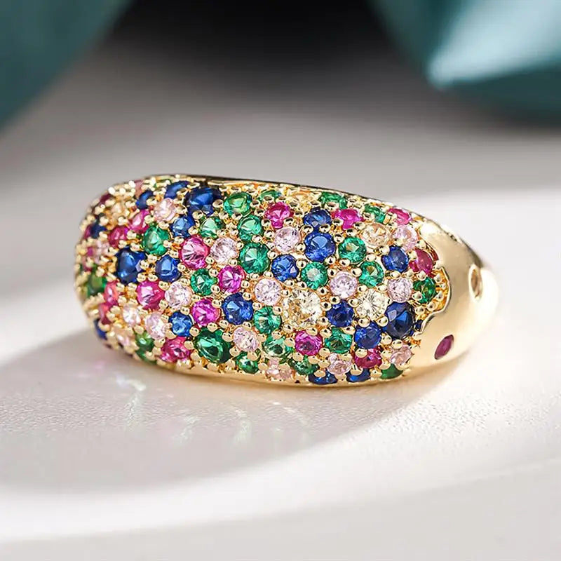 Huitan Sparkling Women Ring Gold Color Luxury Wedding Party Fashion Accessories Inlaid Shiny Colorful CZ Gorgeous Lady Jewelry