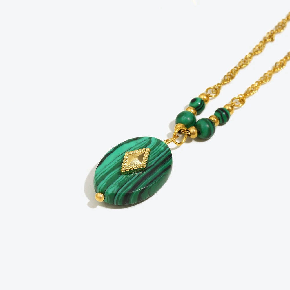 E.B.belle Acrylic Green Color Rhombus Star Pendant Necklace 18K Gold Plated Stainless Steel Women Fashion Jewelry