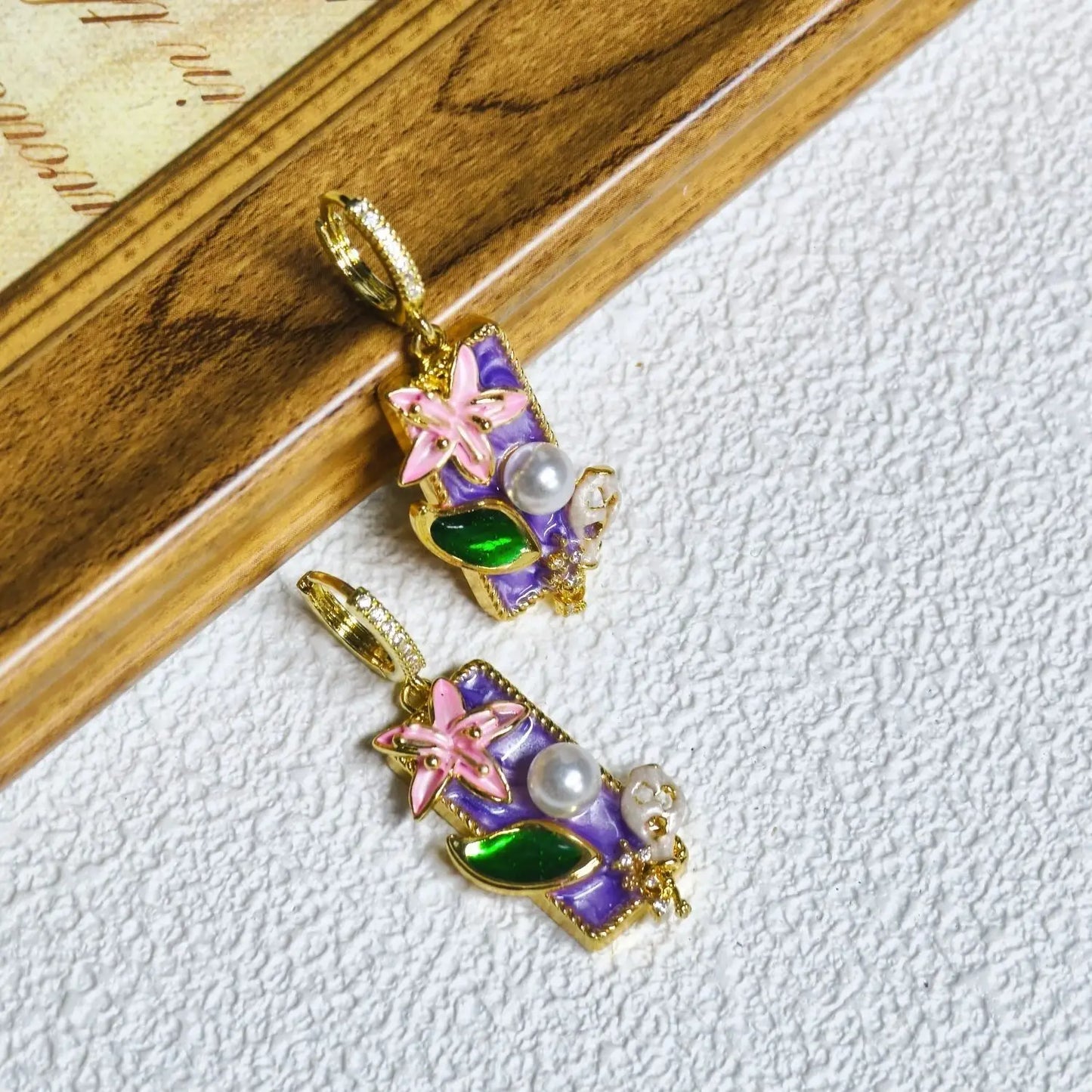 Purple, Blue and White Brand Vintage Oil Painting Style Titanium Steel Necklace Women's Pendant DIY Handmade Pendant Baroque New
