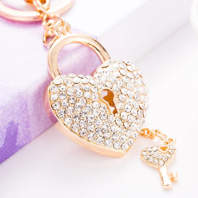 Sparkling Crystal Love Lock Key Chain Women's Luxury Handbag Pendant Souvenir Gift for Friends