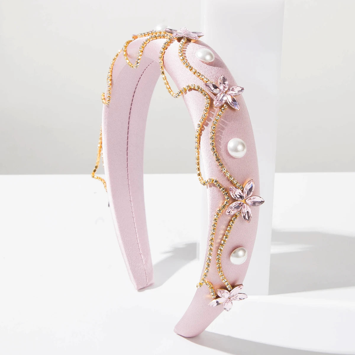 Retro Baroque style solid color diamond studded pearl chain wide edge hair accessory For Women's High-End Banquet Headband