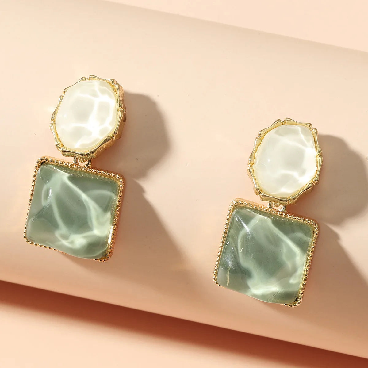 Fashion Asymmetric Blue Square  Drop Earrings For Women Rhinestone Water Ripple Charms Pendant Earrings Designed Jewelry Gifts