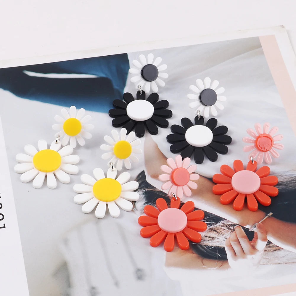 FishSheep Korean Cute Acrylic Flower Earrings for Women Trendy Geometric Daisy Pendant Drop Earrings 2022 Fashion Jewelry Gifts
