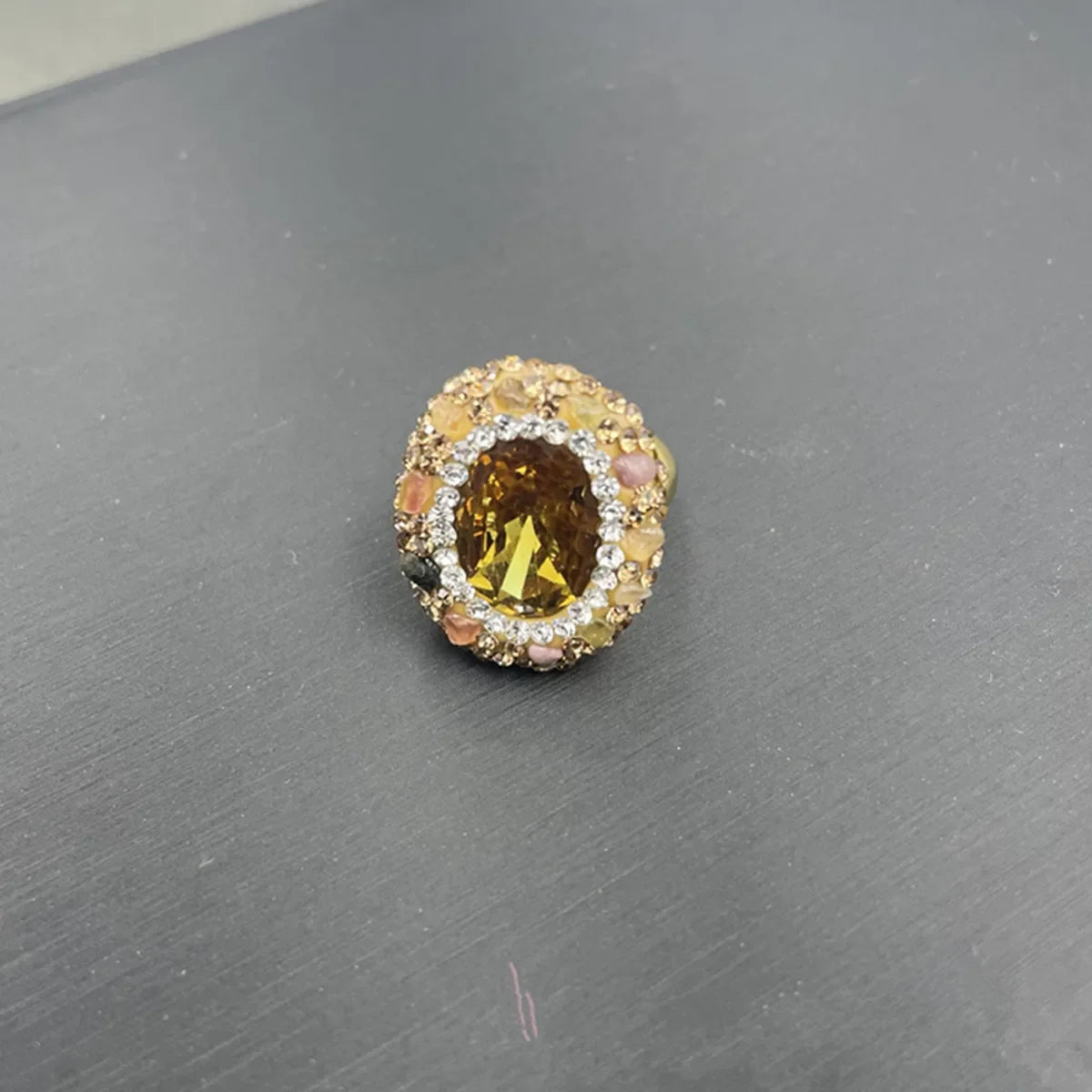 Color Changing Stone Sultainite Natural Tourmaline Edging Finger Rings for Women Sudan Crystal Clay Rhinestone Design Jewelry