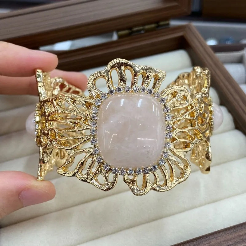 Vintage Hollow Out Royal Elegant Luxury Charm Bracelets for Women Flowers Geometric Party Jewelry Pulseras Mujer Gift