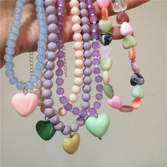 Y2K Retro Resin Pendant Necklaces Women Beaded Candy Color Heart Necklaces Exquisite Cute Daily Party Jewelry Accessories Gifts