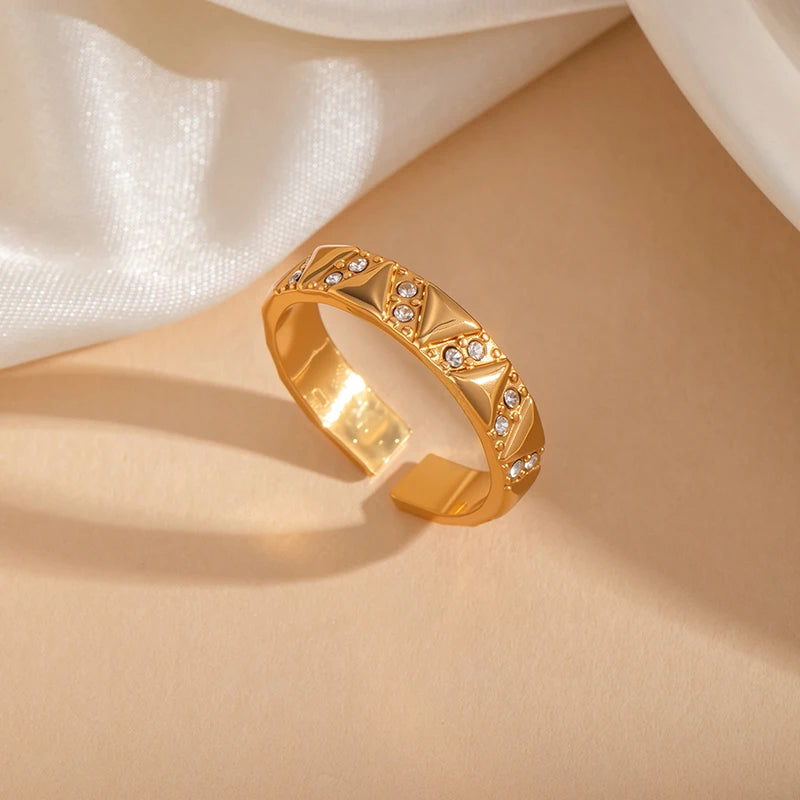 ANENJERY 316L Stainless Steel Hollow Round Hexagon Zircon Open Ring For Women Simple Luxury Temperament Jewelry Gifts