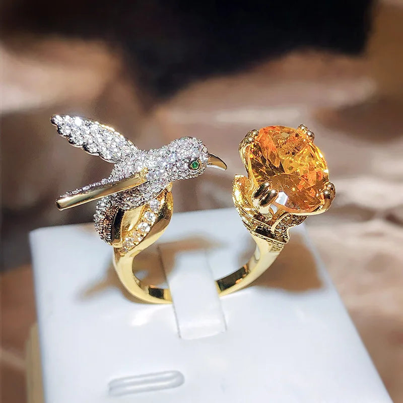 Creative Colored Gemstone Women Ring Simulating St. Mary's Aquamarine Hummingbird Ring 925 Stamp Wedding Party Fashion Jewellery