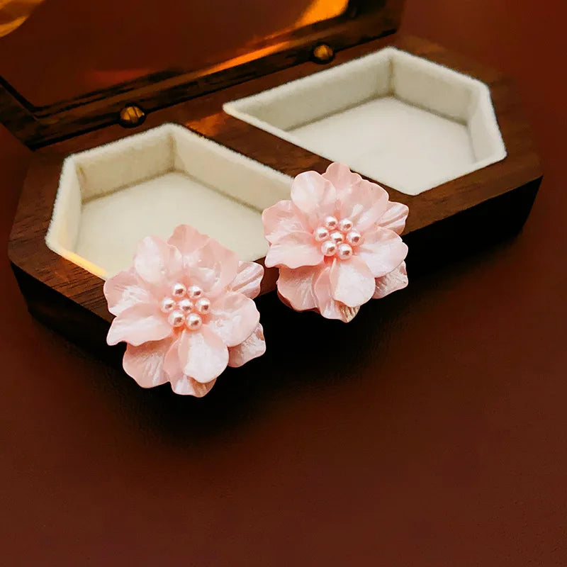 Kaitin Acrylic Pink Flower Pearl Earrings Ins Simple and Fashionable Earrings Temperament Versatile Earrings Wholesale for Women