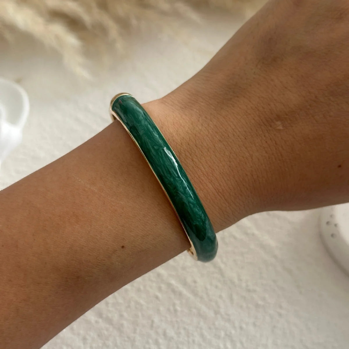 KMVEXO Vintage Exaggerated Green Drip Oil Irregular Grid Water Rhinestone Geometric Wide Bangle Chunky Cuff Bracelet Jewelry