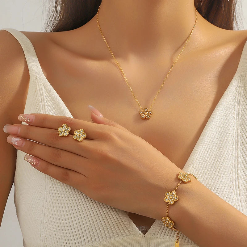 EILIECK New Fashion Stainless Steel Pink Zircon Clover Necklace Bracelet Earrings Set For Women Trendy Flower Jewelry Set Gift