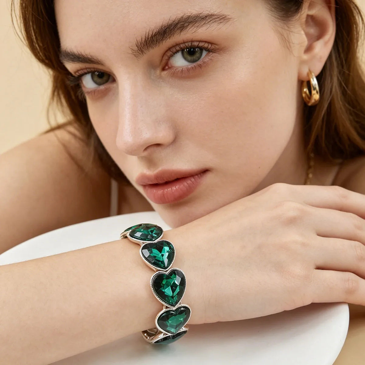 2026 New fashion crystal Women bracelet geometry thread red white blue charms elastic band heart shaped glass Atmospheric Love