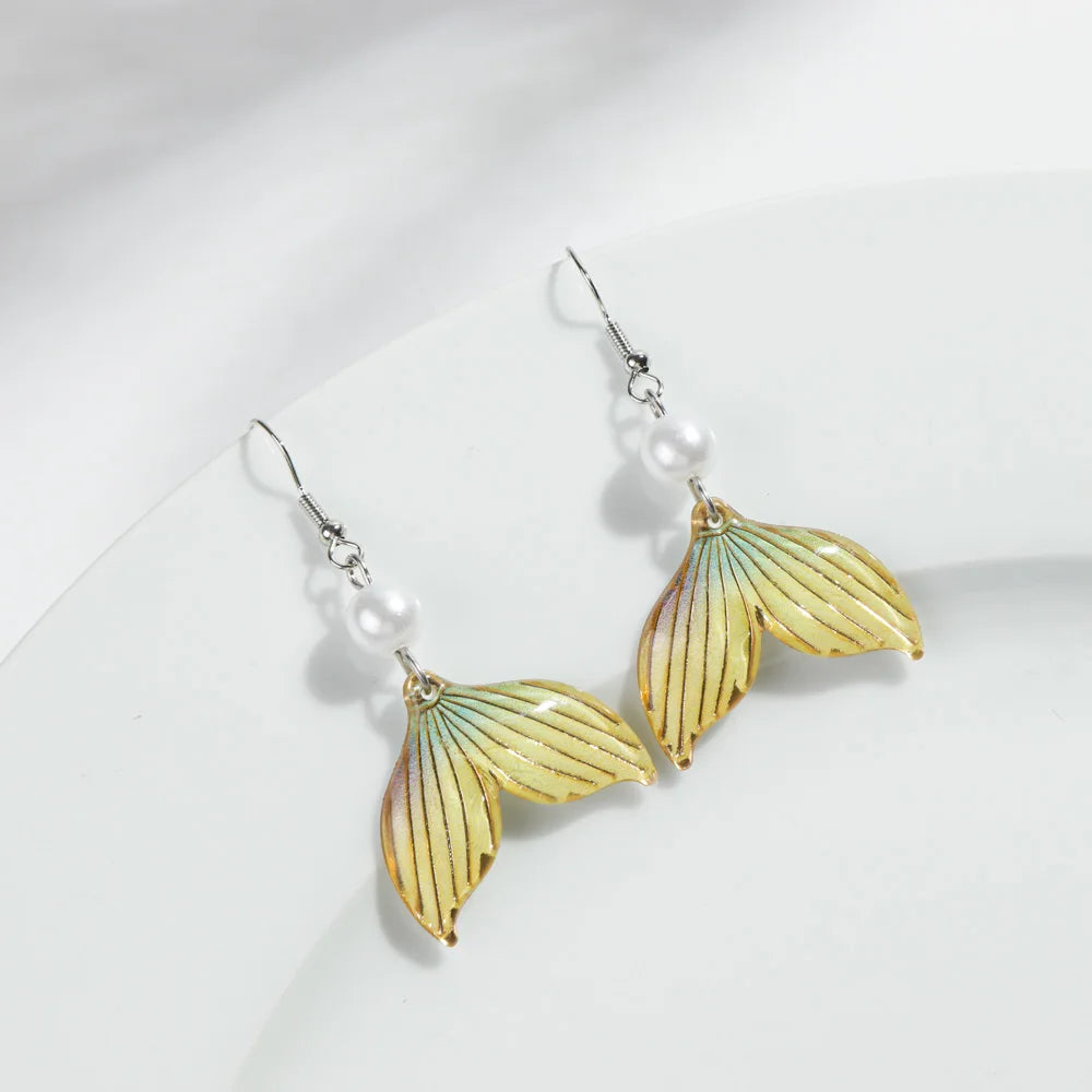 Cute Colorful Acrylic Mermaid Tail Earring for Women Elegant Pearl Beads Iridescent Drop Earrings Fashion 2025 Jewelry Gifts