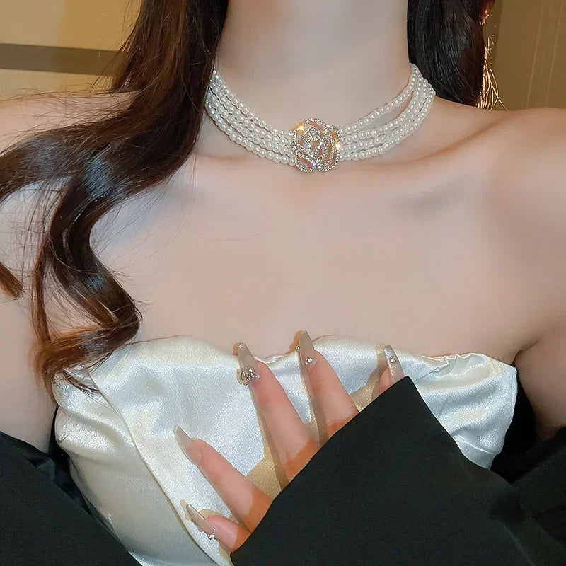 Elegant Multilayer Pearl Choker Necklaces for Women Crystal Flowers Necklaces Weddings Party Jewelry