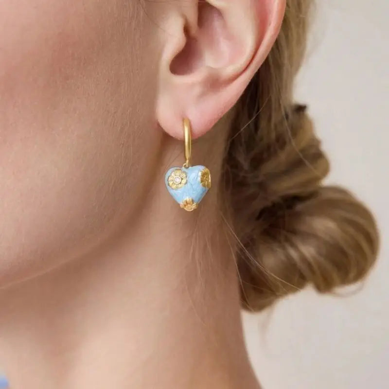 French Retro Enamel Drop Oil Flower Pendant Earrings with Oil Painting Style, High-End Fashion, Collarbone Chain, Heart-Shaped E