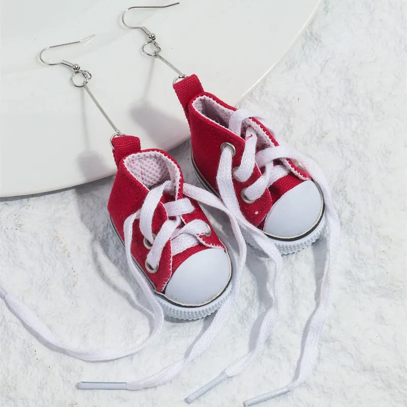 Creative 3D Canvas Shoes Pendant Earrings for Women Fashion Funny Sneaker Tennis Shoe Drop Earrings Party Jewelry Gifts