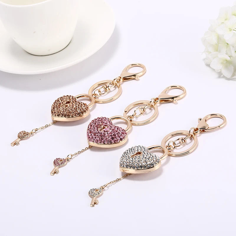 Sparkling Crystal Love Lock Key Chain Women's Luxury Handbag Pendant Souvenir Gift for Friends