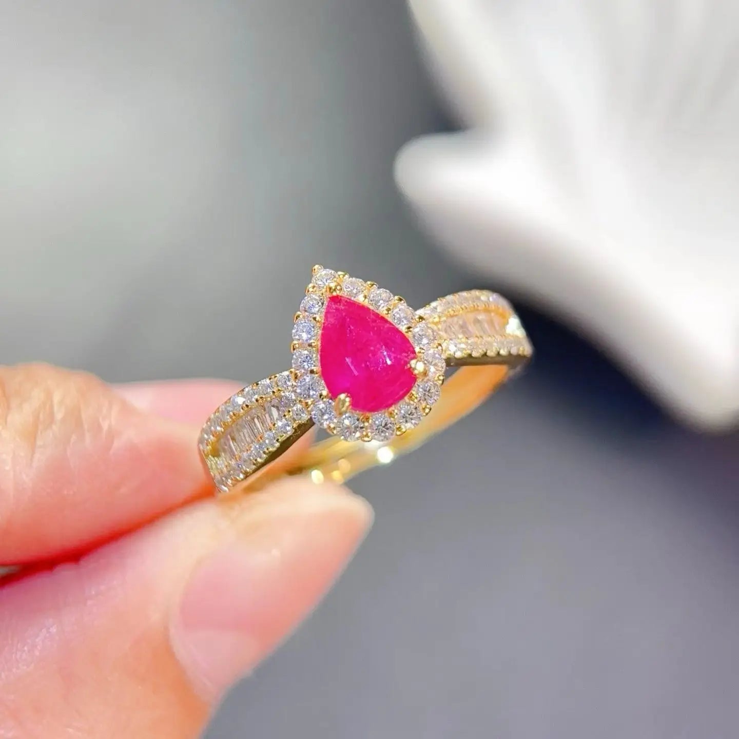 925 Silver Natural Ruby Ring With Certificate 5*7mm Pear Shape Red Gemstone Halo Split Shank Statement Ring For Women Daily Wear