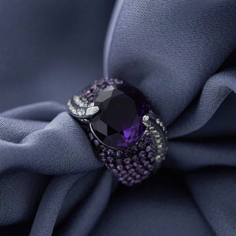 1PC Luxurious Fashion Jewelry Wedding Rings for Women Elegant Bright Silver Color Inlaid Purple Zircon Punk Engagement Ring