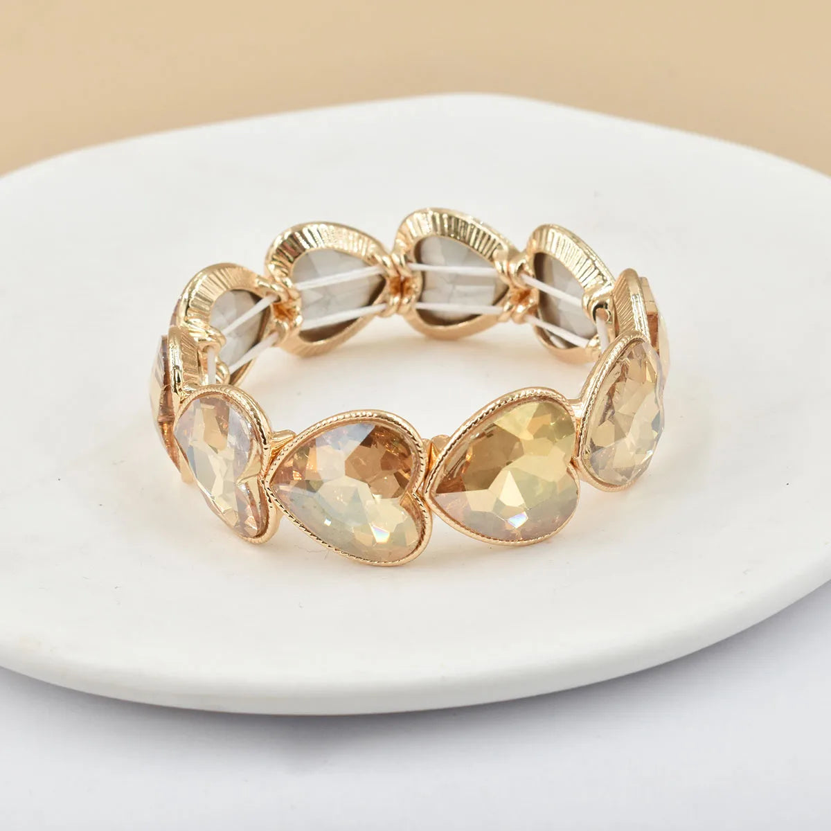 2026 New fashion crystal Women bracelet geometry thread red white blue charms elastic band heart shaped glass Atmospheric Love