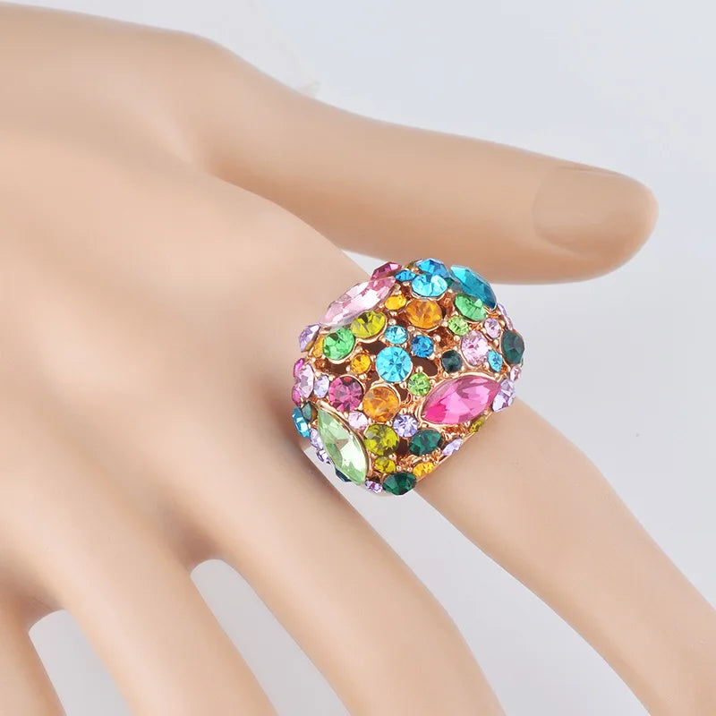 Luxury Jewelry Design Vintage Rings for Women Aesthetic Wedding Ring Fashion Accessories Couple Ring Crystal Jewelry