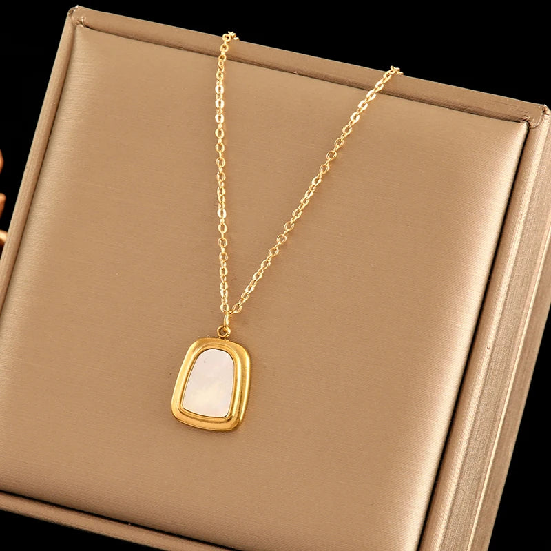 EILIECK 316L Stainless Steel Cute Little Flower Necklace For Women High Quality 18 K Gold-Plated Jewelry Geometric Choker Collar