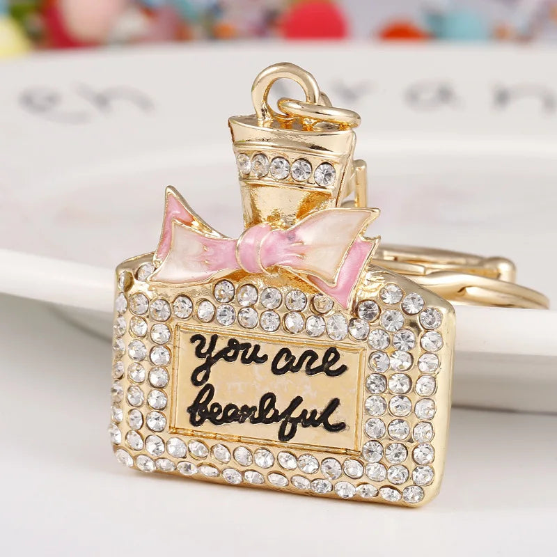 Luxury CC Eiffel Tower Car Key Chains Women Bag Handbag Pendants Plush Keychain Gift Jewelry