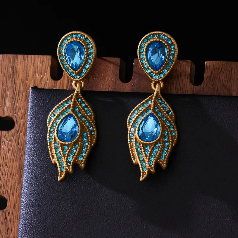 Blue Rhinestones Earrings for Women Exquisite Light Luxury Fashion Jewelry Feather-shaped Vintage Palace Style Aretes De Mujer