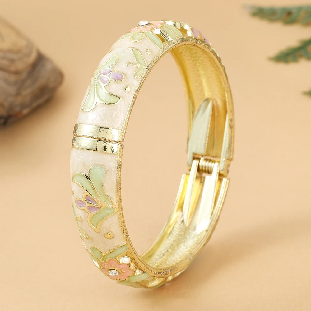 Jardme 1PCS Wide Hollow Enamel Bracelet For Women Vintage Indian Chinese Luxurious Cloisonne Bangles Women's Daily Jewelry