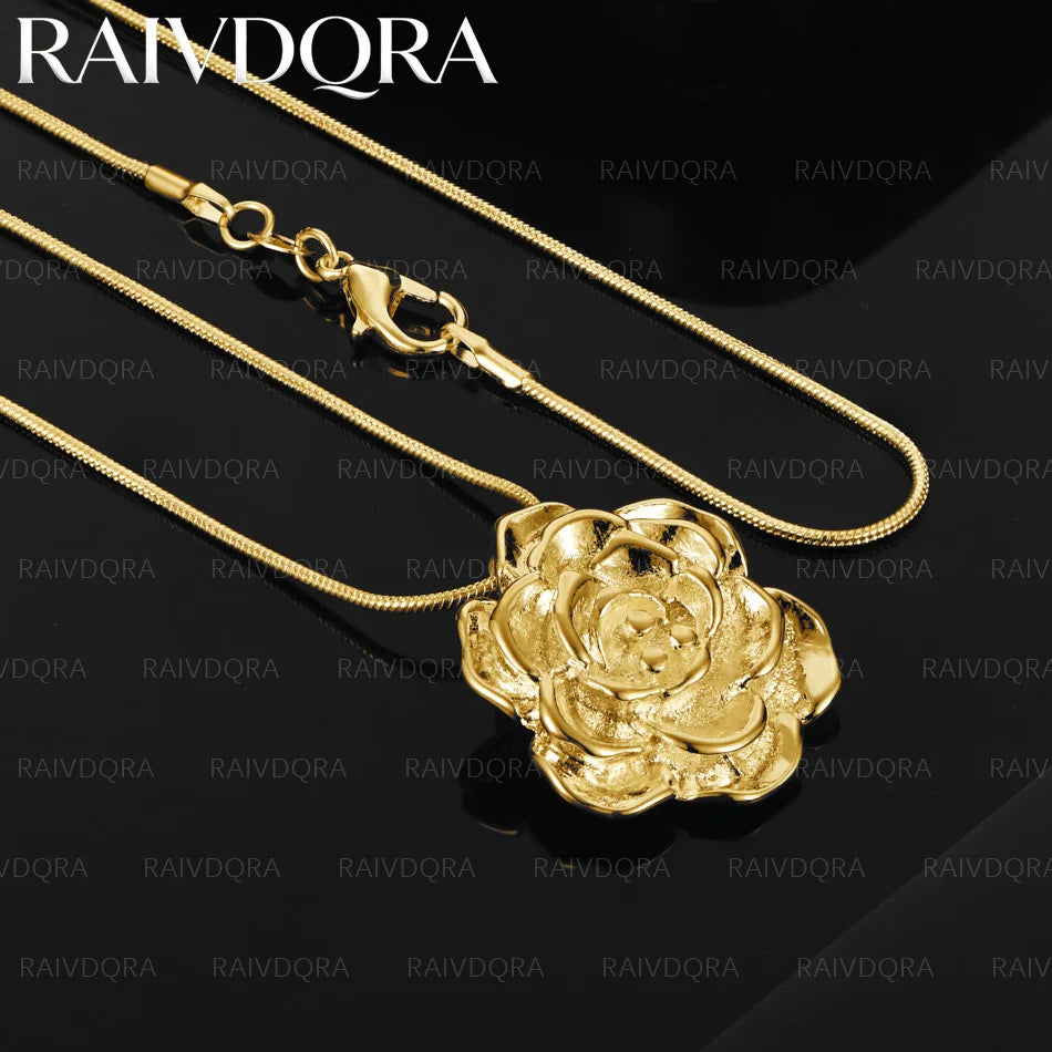18K Gold Plated Flower Pendant Necklace For Women Anniversary Gift Popular Wild Fashion Romantic Jewelry