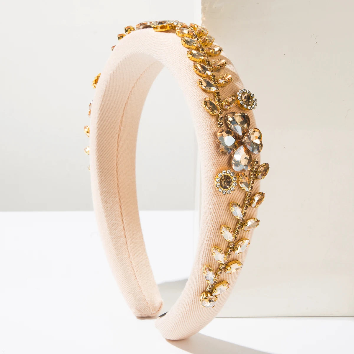 Cross Border New Fashionable Diamond Studded leaf Shaped Headband  With High-End Feel,   Beautiful Banquet Headband