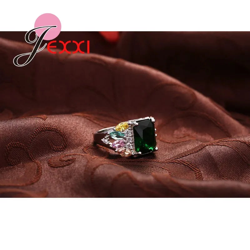 Hot Sale Bands Jewelry Ring Green Austrian Crystal Fashion 925 Sterling Silver Color Wedding Engagement Rings For Women Bague