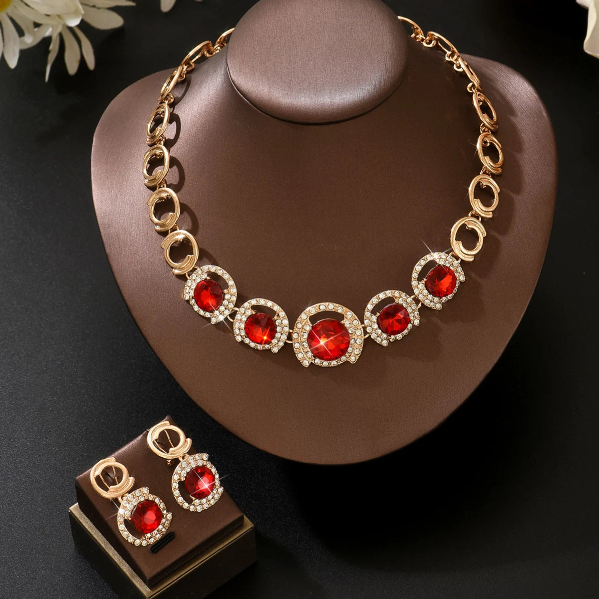 Fashionable and Personalized Micro Inlaid Crystal Craft Necklace Earring Set Suitable for Women's Banquets, Dates, Dances
