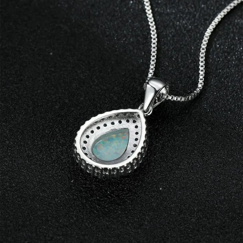 1 Pc Elegant Simple Pendant Necklace with Synthetic Zircon Inlay Boho Vacation Style for Daily Wear Gift-Giving