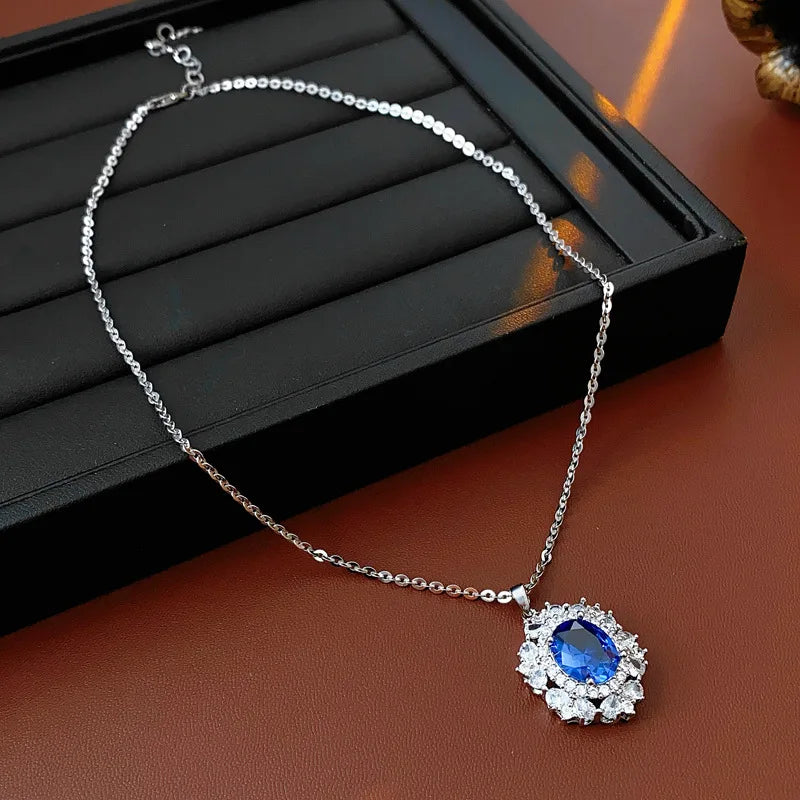 Medium Vintage Inlaid Rhinestone Three-piece Jewelry Set Oval Ring Earring Light Luxury Fashion Necklace Accessories Set